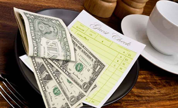 tipping-waiters